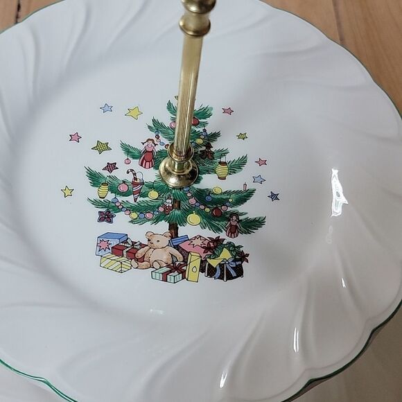 NIKKO HAPPY HOLIDAYS TWO-TIER TRAY WITH BOX - Picture 7 of 9